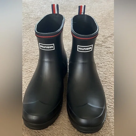 Tommy hilfiger rain shoes on sale